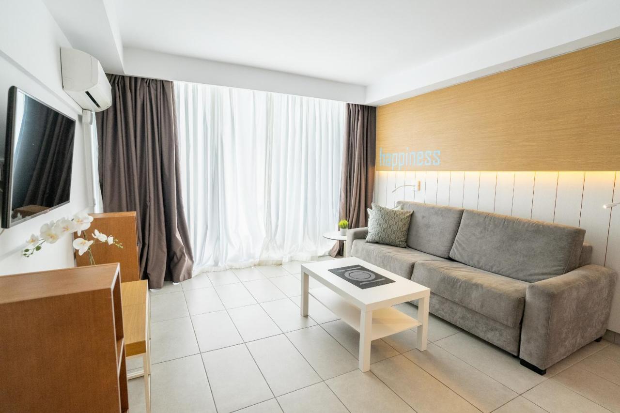 Apartamentos Vacacionales Broncemar San Bartolome Bagian luar foto
