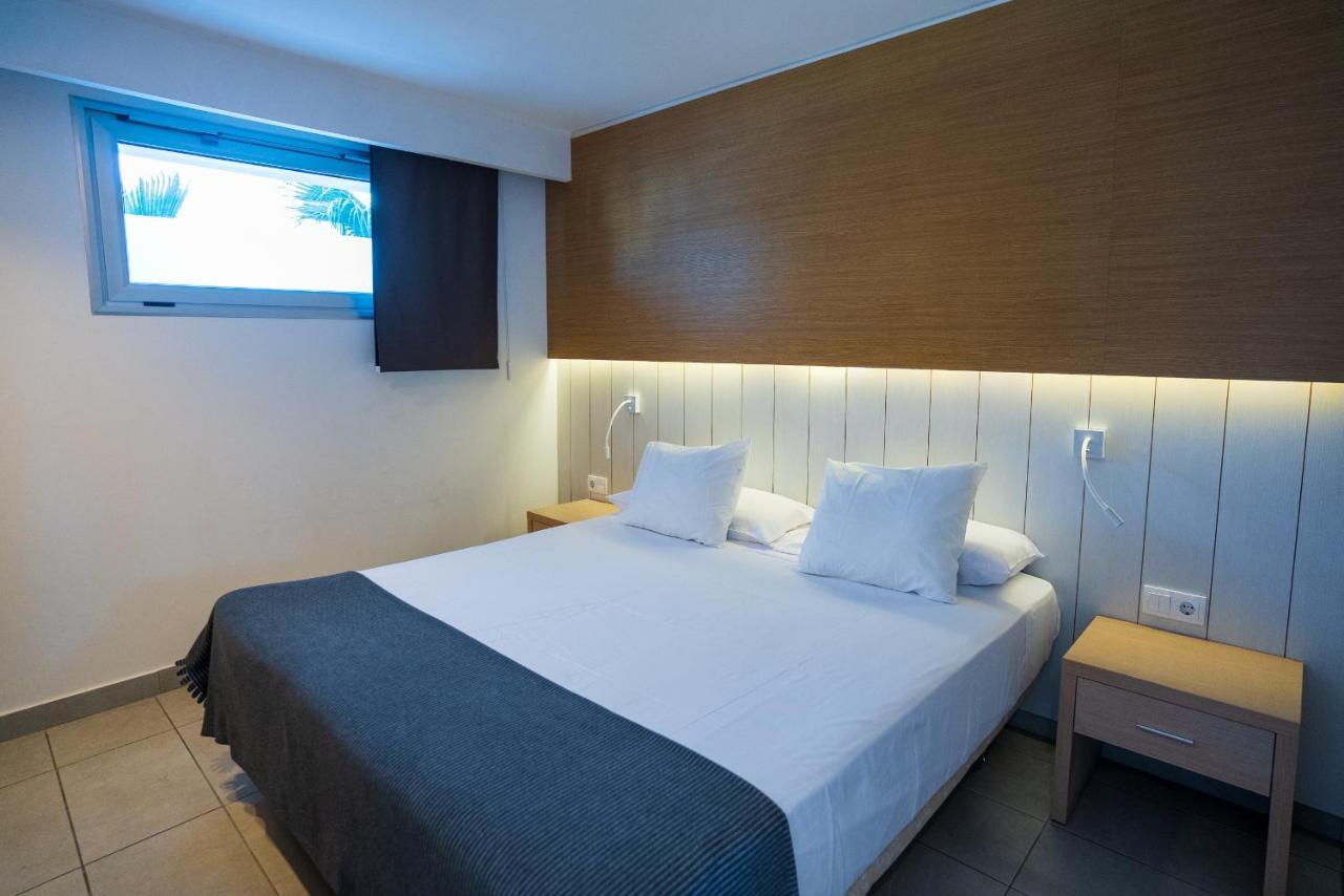 Apartamentos Vacacionales Broncemar San Bartolome Bagian luar foto