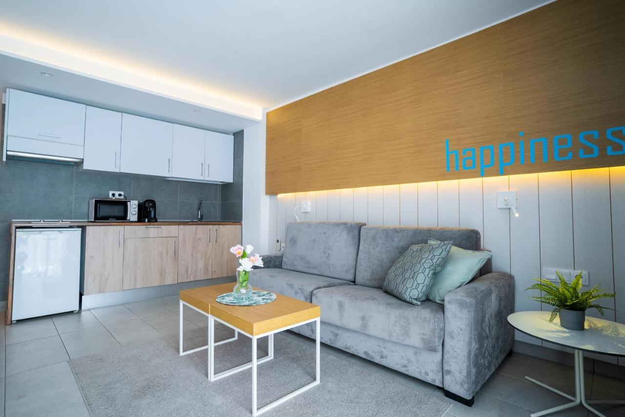 Apartamentos Vacacionales Broncemar San Bartolome Bagian luar foto